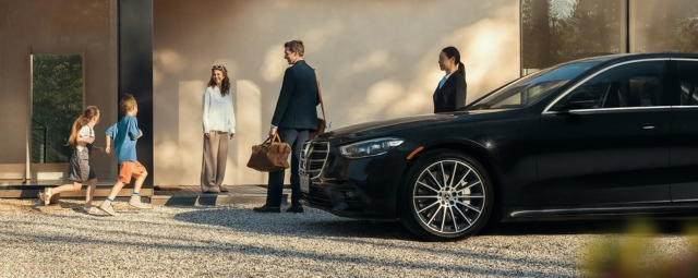 Reliable City Tour & Chauffeur Limo Services